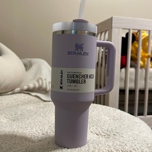 The quencher h2.0 flowstate tumbler (soft Matte) 40oz